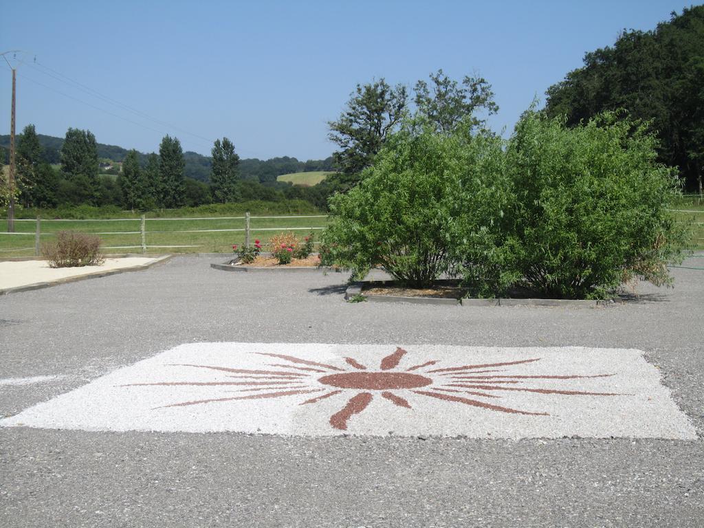 Manoir Theas Bed and Breakfast Barraute-Camu Exteriör bild